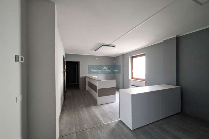ufficio in affitto a Villafranca di Verona