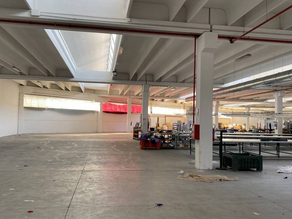 capannone in affitto a Villafranca di Verona