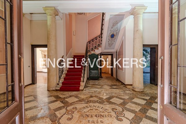 casa indipendente in affitto a Villafranca di Verona