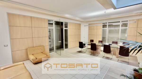ufficio in affitto a Zevio in zona Campagnola