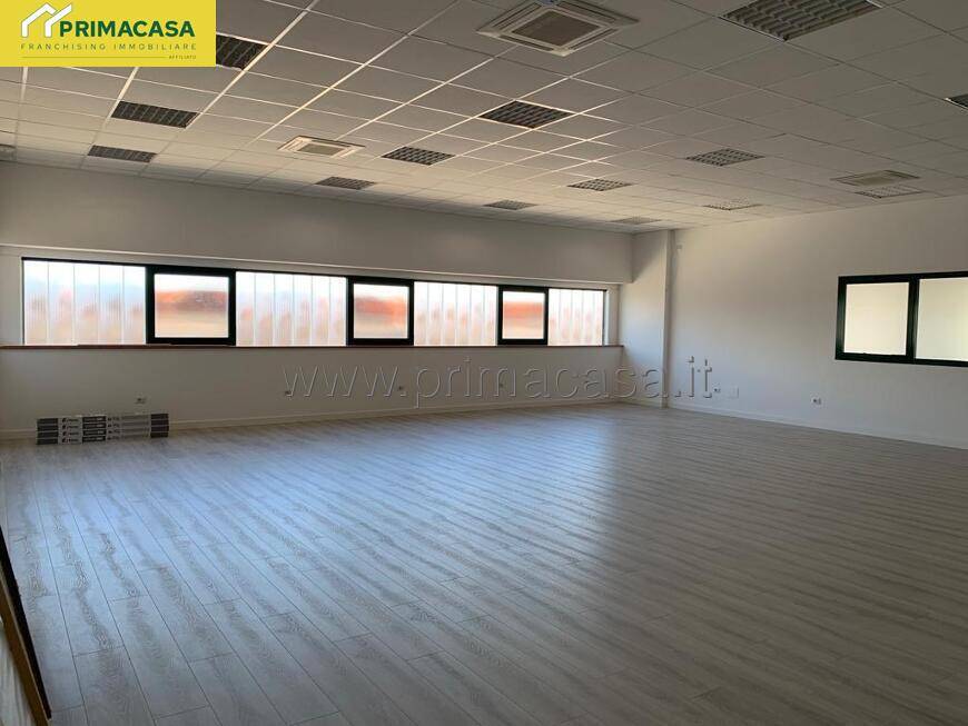 locale commerciale in affitto a Zimella in zona Bonaldo