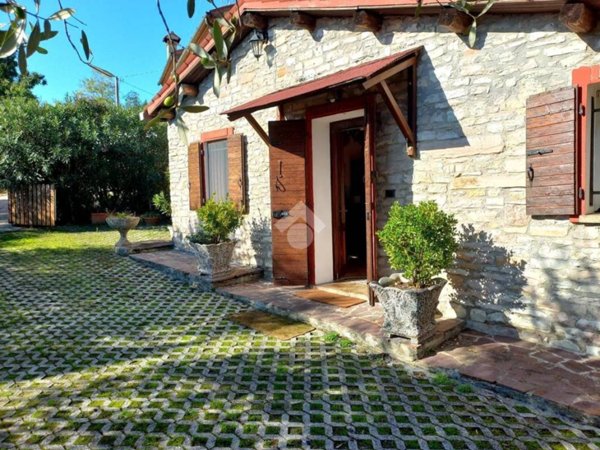 casa indipendente in affitto ad Albettone