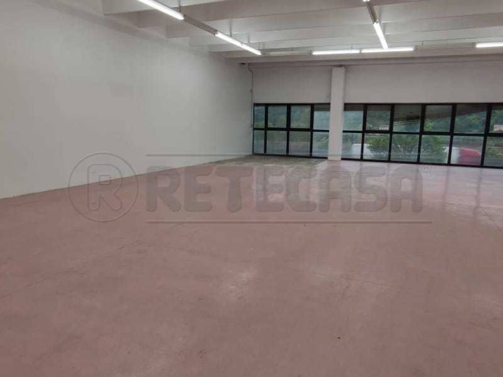 locale commerciale in affitto ad Altavilla Vicentina