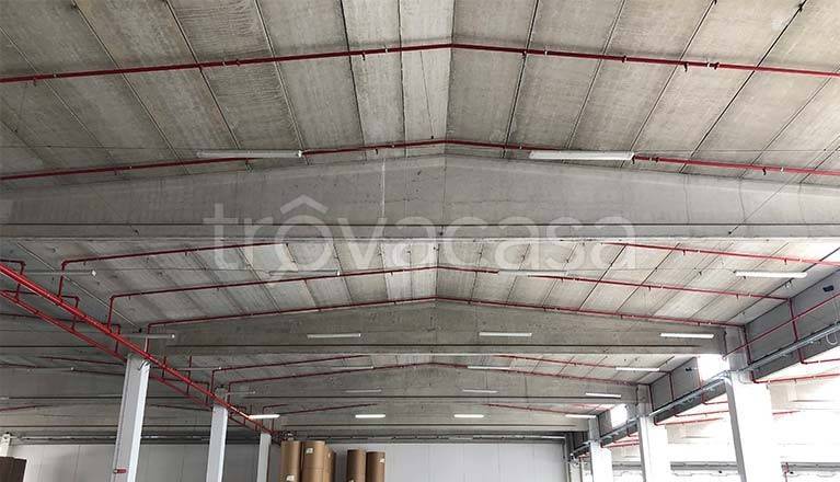 locale commerciale in affitto ad Arzignano in zona Tezze