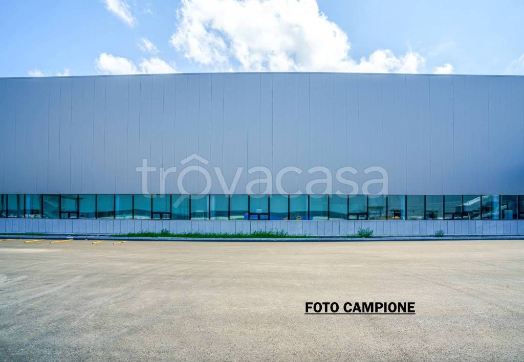 locale commerciale in affitto ad Arzignano in zona Tezze