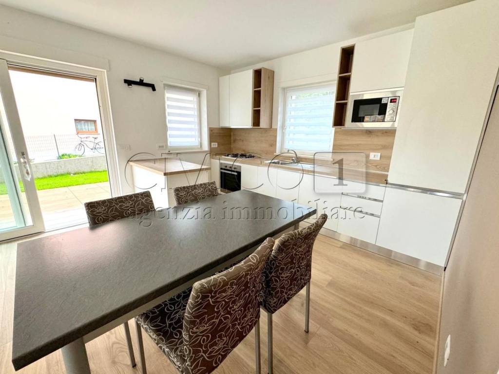 casa indipendente in affitto ad Asiago
