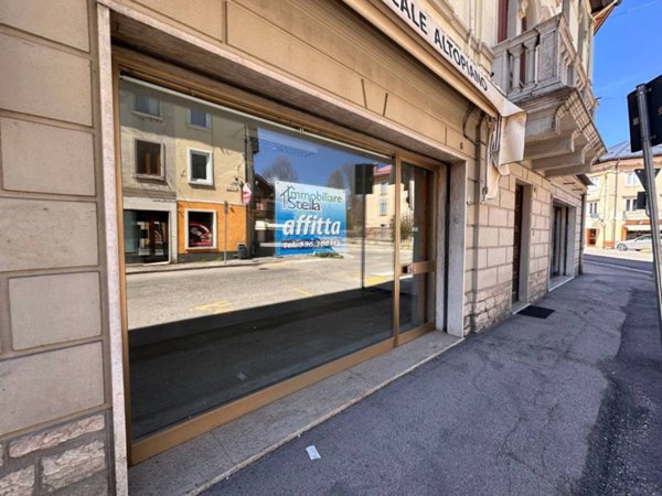 negozio in affitto ad Asiago