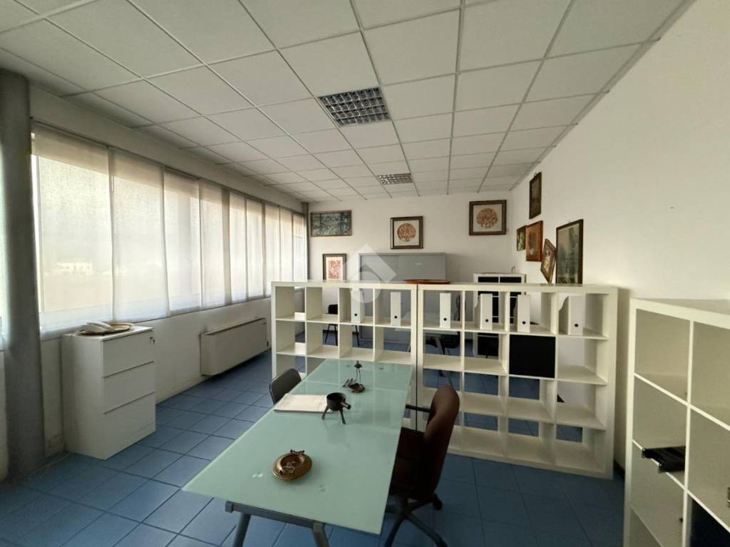 ufficio in affitto a Bassano del Grappa