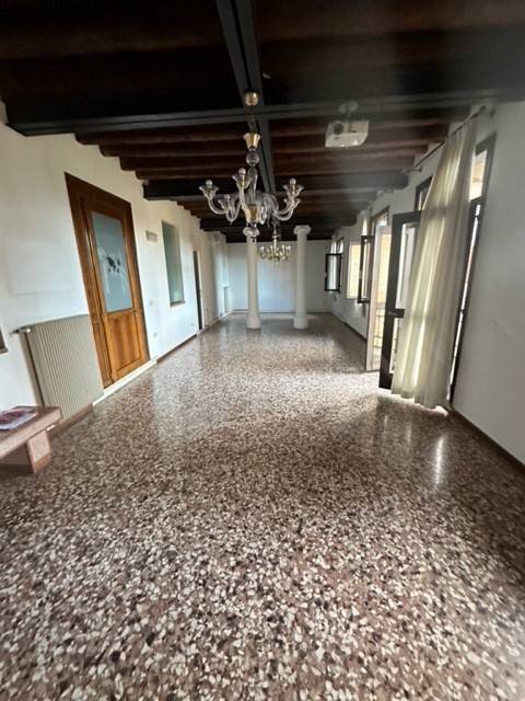 ufficio in affitto a Bassano del Grappa