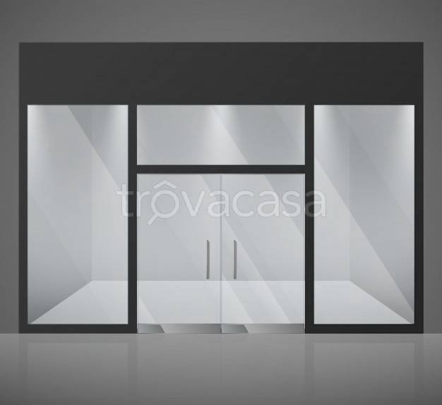 locale commerciale in affitto a Bassano del Grappa