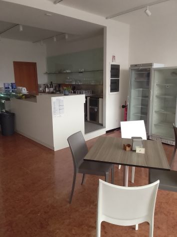 negozio in affitto a Bassano del Grappa
