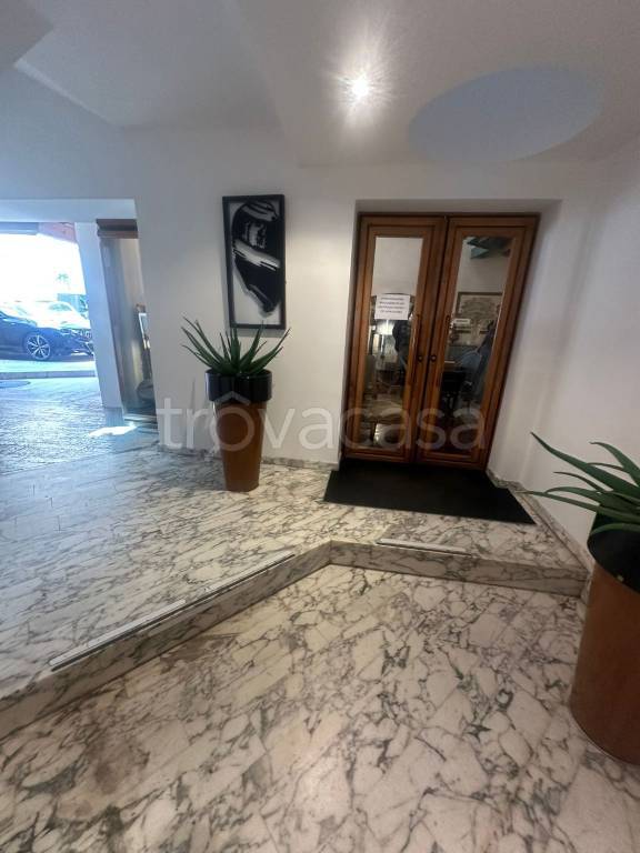 negozio in affitto a Bassano del Grappa