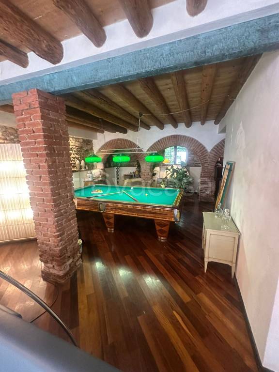 negozio in affitto a Bassano del Grappa