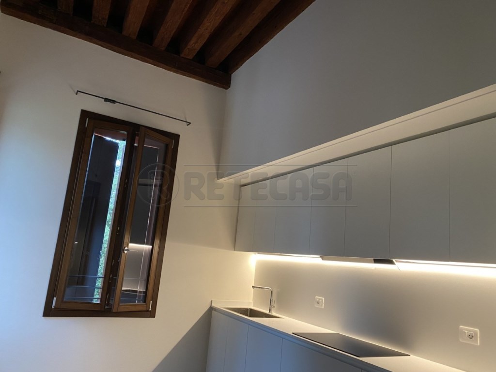 appartamento in affitto a Bassano del Grappa