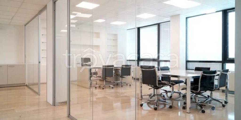 ufficio in affitto a Bassano del Grappa