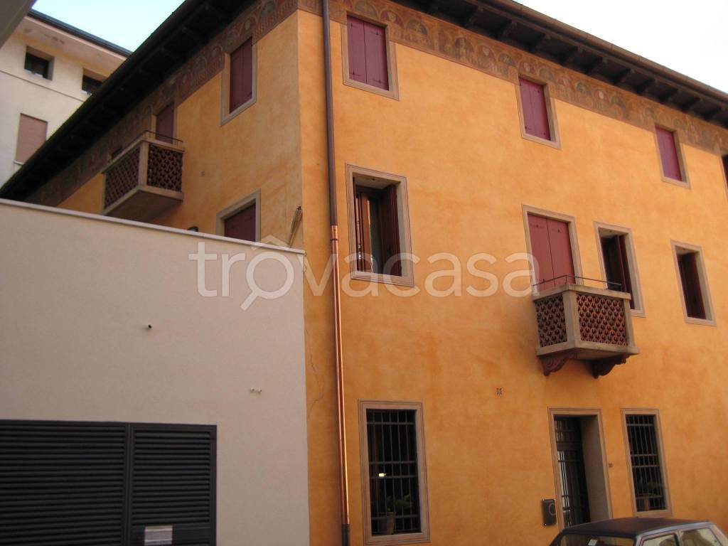 appartamento in affitto a Bassano del Grappa