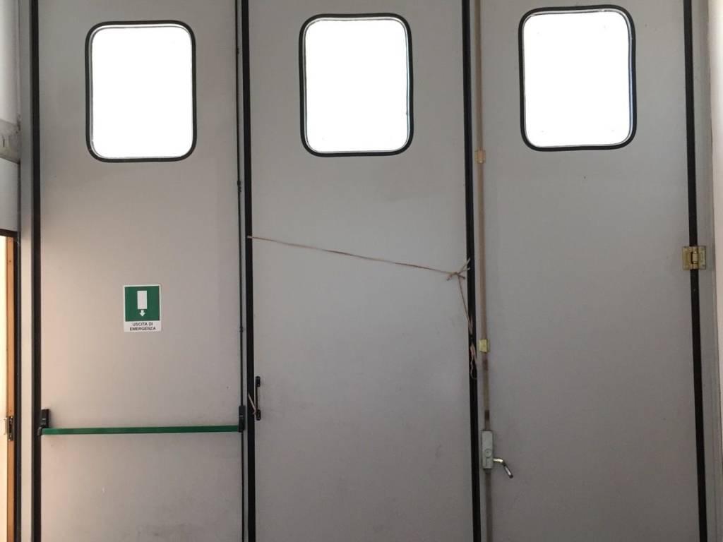 locale commerciale in affitto a Bassano del Grappa