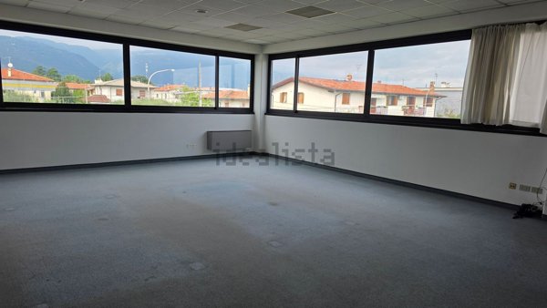 capannone in affitto a Bassano del Grappa