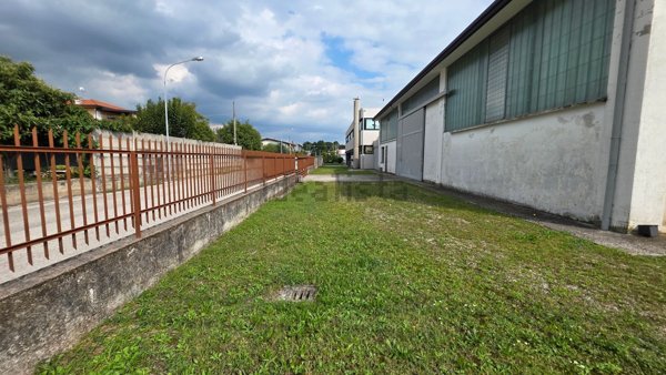 locale di sgombero in affitto a Bassano del Grappa