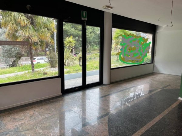 negozio in affitto a Bassano del Grappa