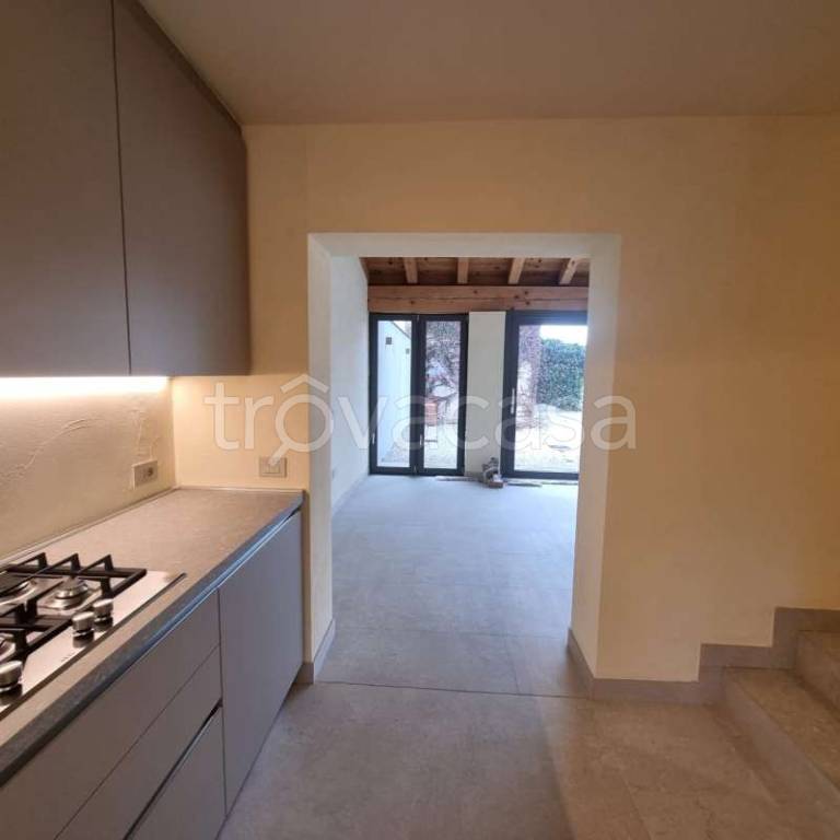 casa indipendente in affitto a Bassano del Grappa