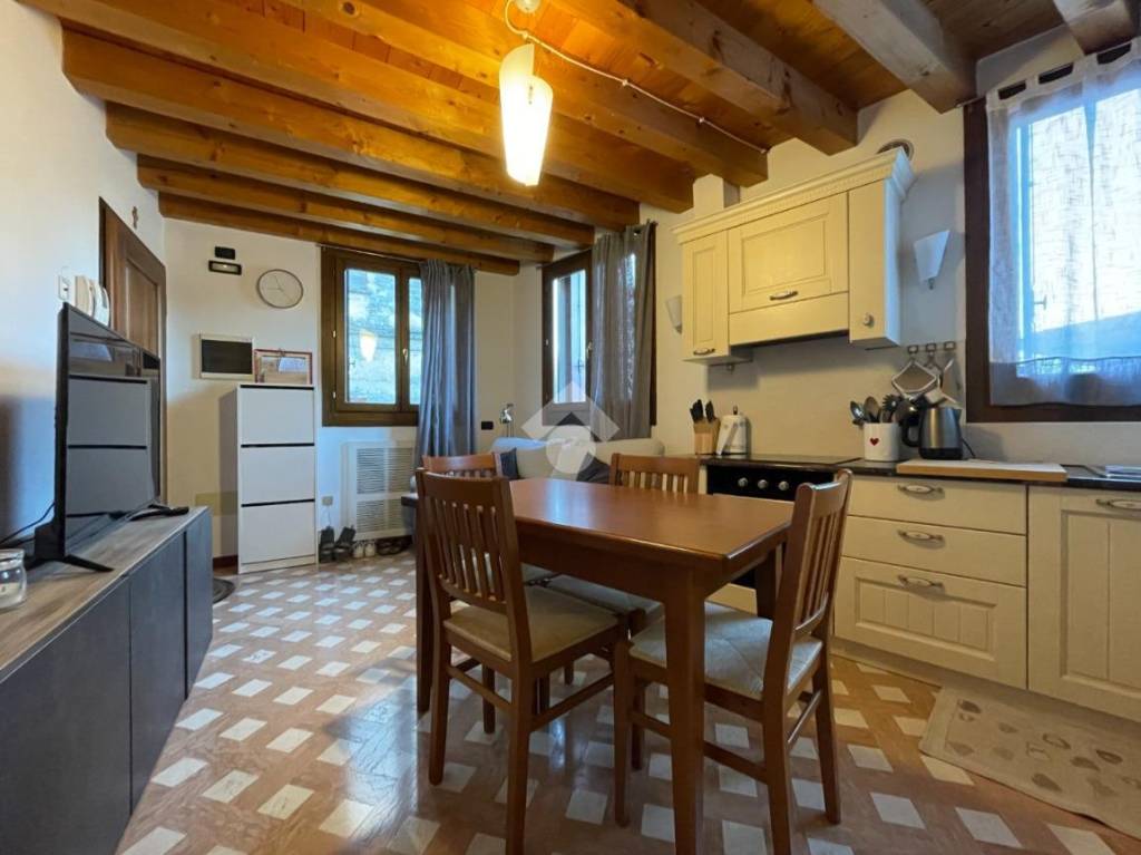 appartamento in affitto a Bassano del Grappa