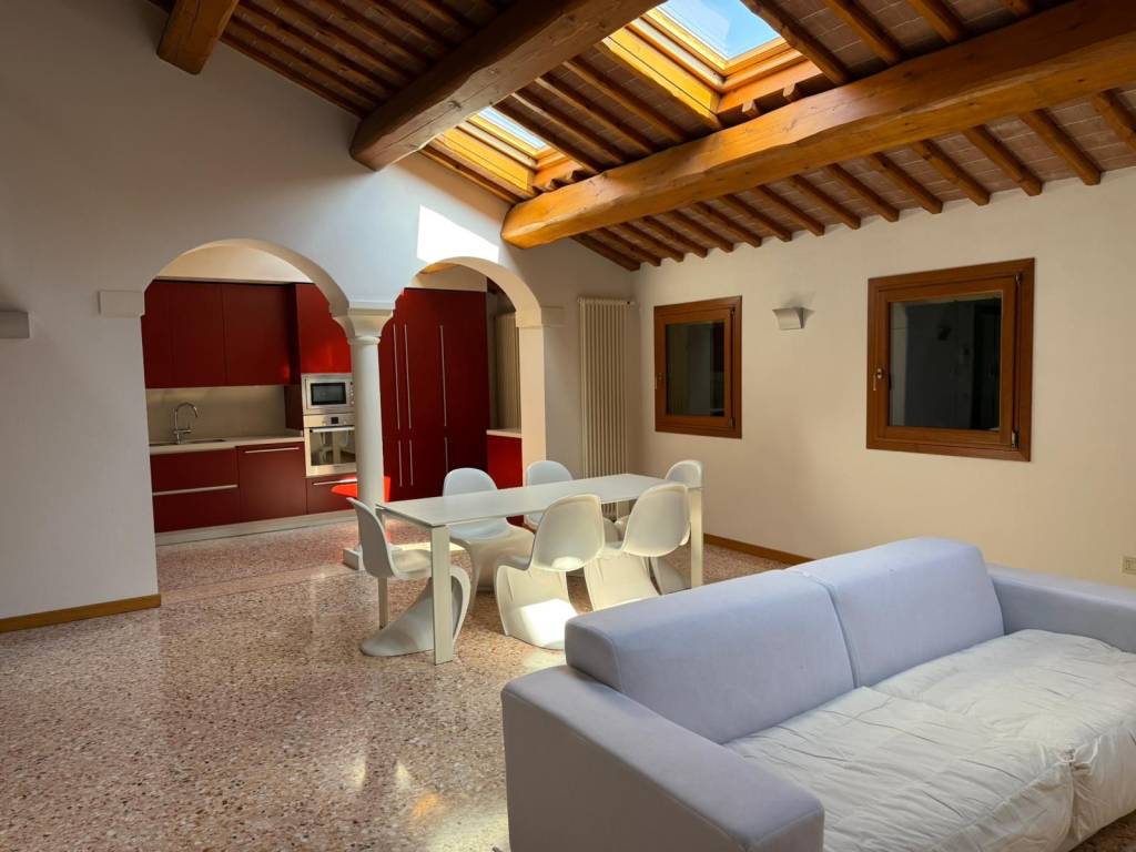 appartamento in affitto a Bassano del Grappa