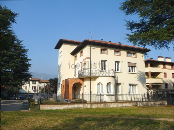 ufficio in affitto a Bassano del Grappa