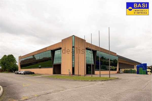 ufficio in affitto a Bassano del Grappa