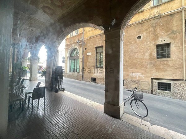 negozio in affitto a Bassano del Grappa