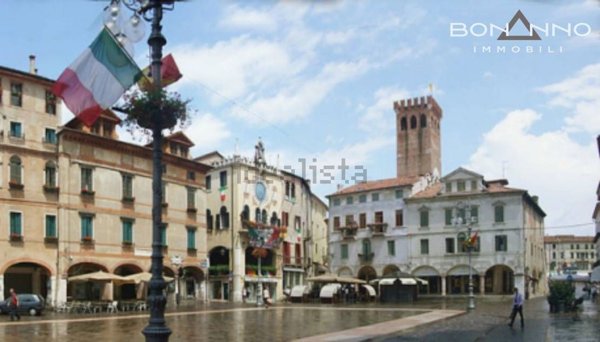 negozio in affitto a Bassano del Grappa