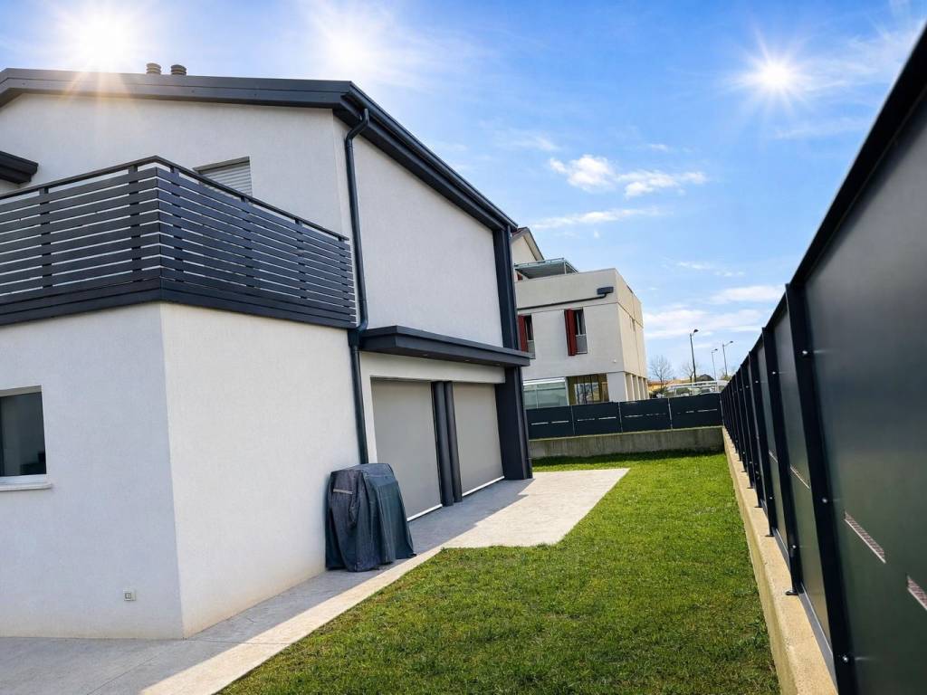 casa indipendente in affitto a Bassano del Grappa