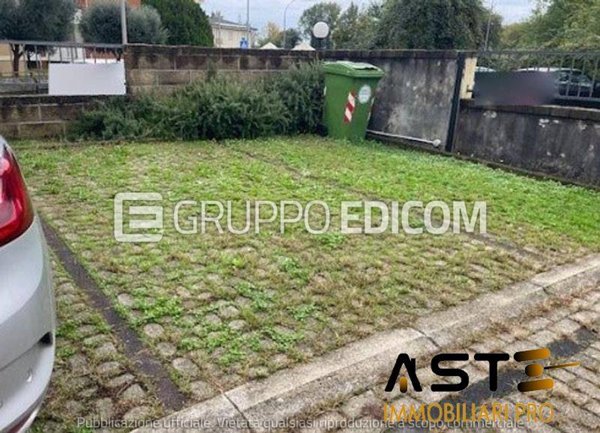 negozio in affitto a Bassano del Grappa