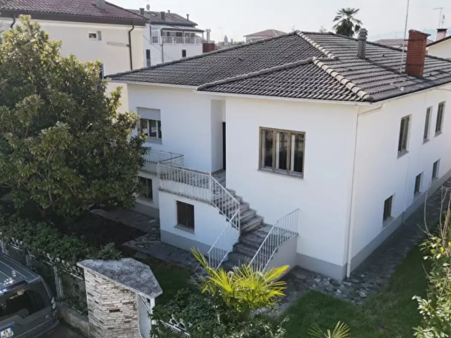 casa indipendente in affitto a Bassano del Grappa
