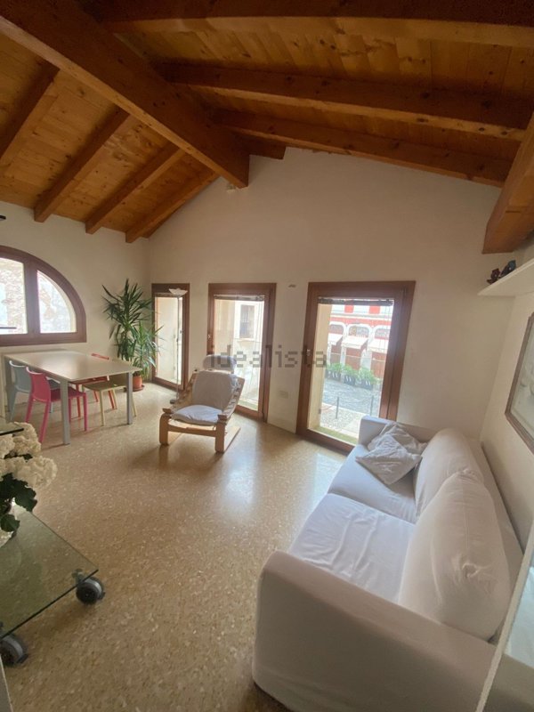 appartamento in affitto a Bassano del Grappa