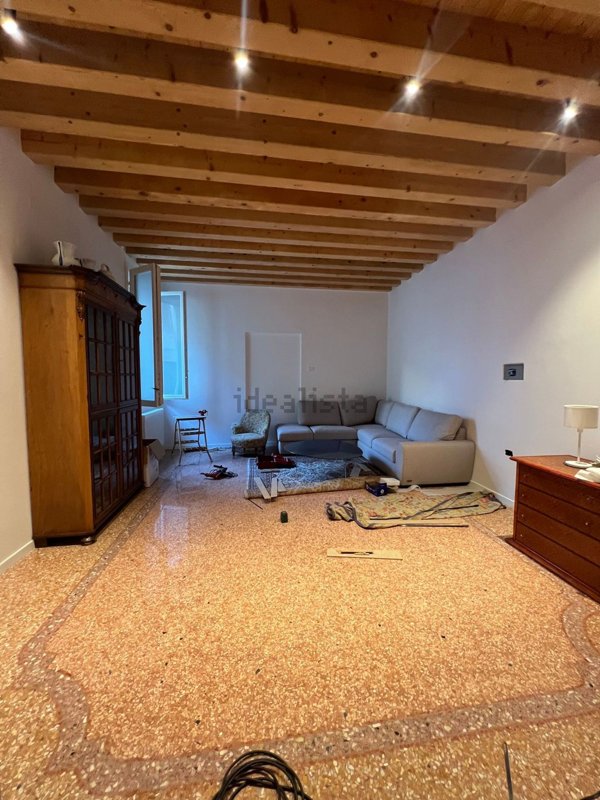 appartamento in affitto a Bassano del Grappa