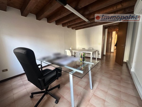 ufficio in affitto a Bassano del Grappa