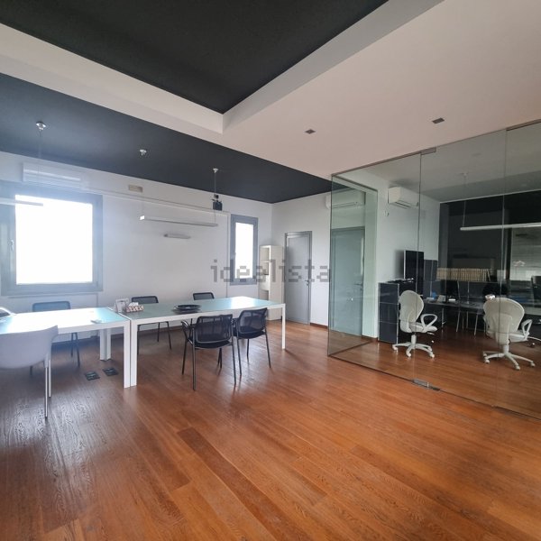 ufficio in affitto a Bassano del Grappa