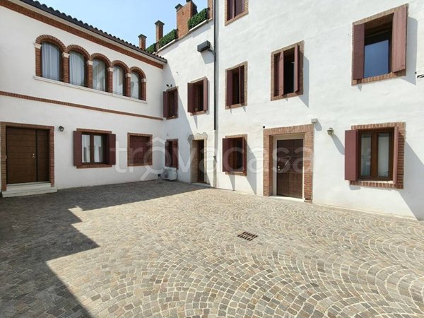 appartamento in affitto a Bassano del Grappa