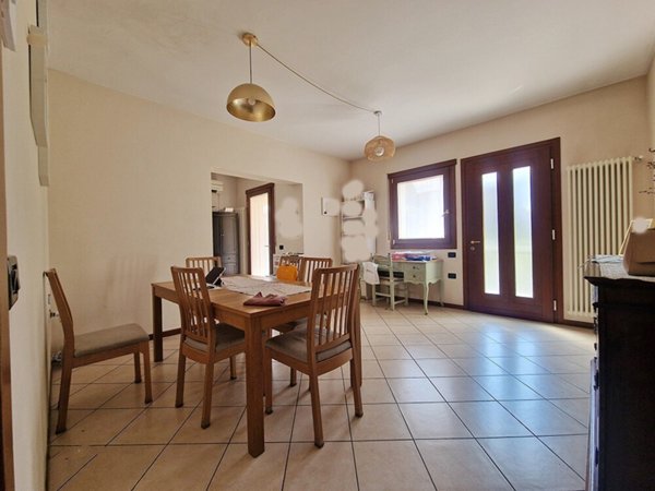 casa indipendente in affitto a Bassano del Grappa