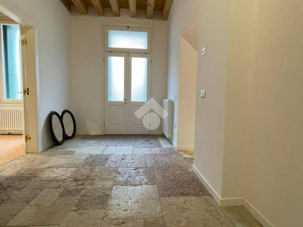appartamento in affitto a Bassano del Grappa