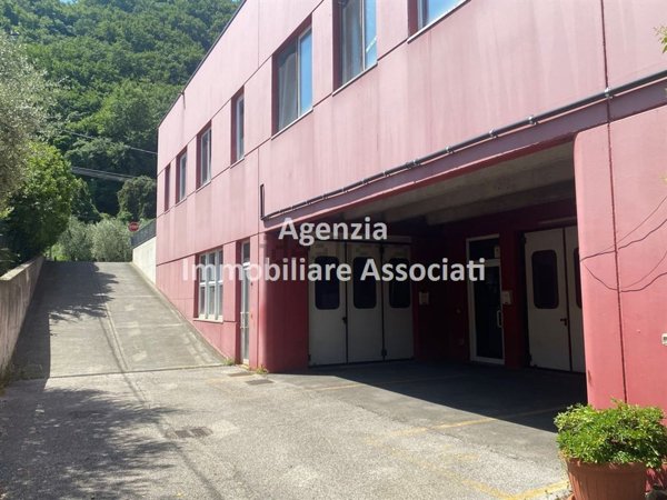 locale commerciale in affitto a Bassano del Grappa in zona Sant'Eusebio