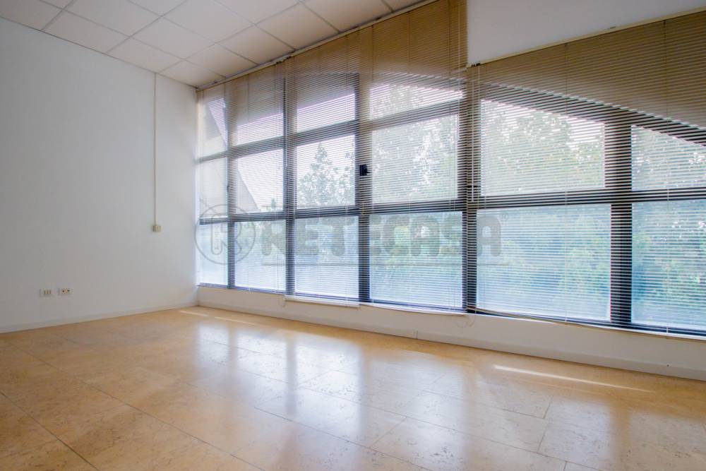 ufficio in affitto a Bolzano Vicentino