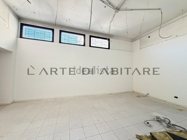 locale commerciale in affitto a Breganze