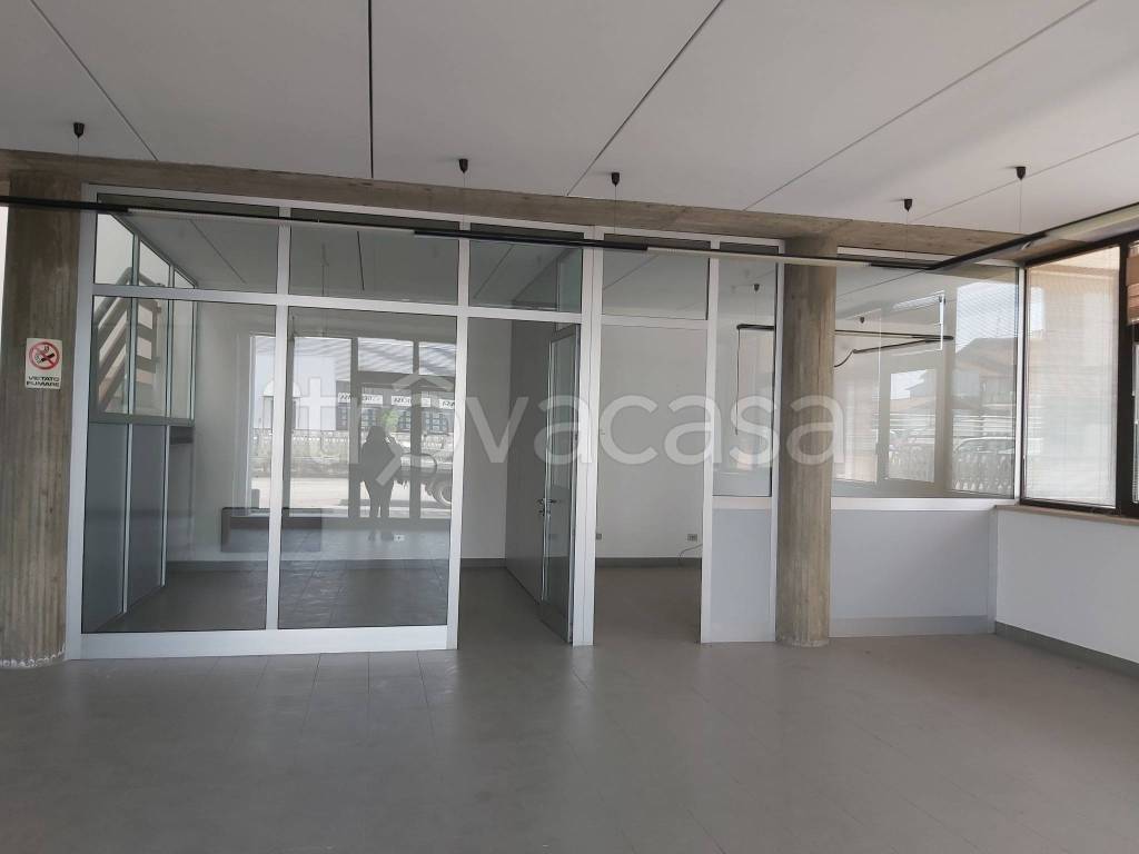 negozio in affitto a Brendola