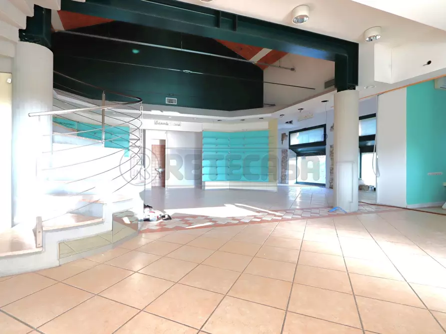 locale commerciale in affitto a Brendola