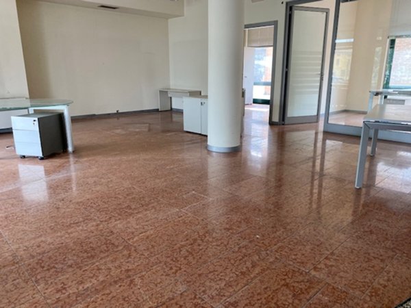 negozio in affitto a Caldogno in zona Rettorgole