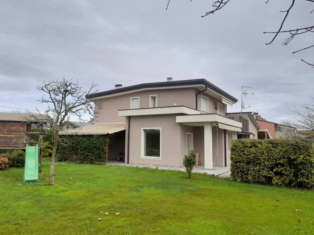 casa indipendente in affitto a Caldogno in zona Cresole