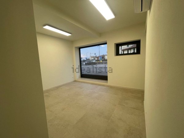 locale commerciale in affitto a Caldogno