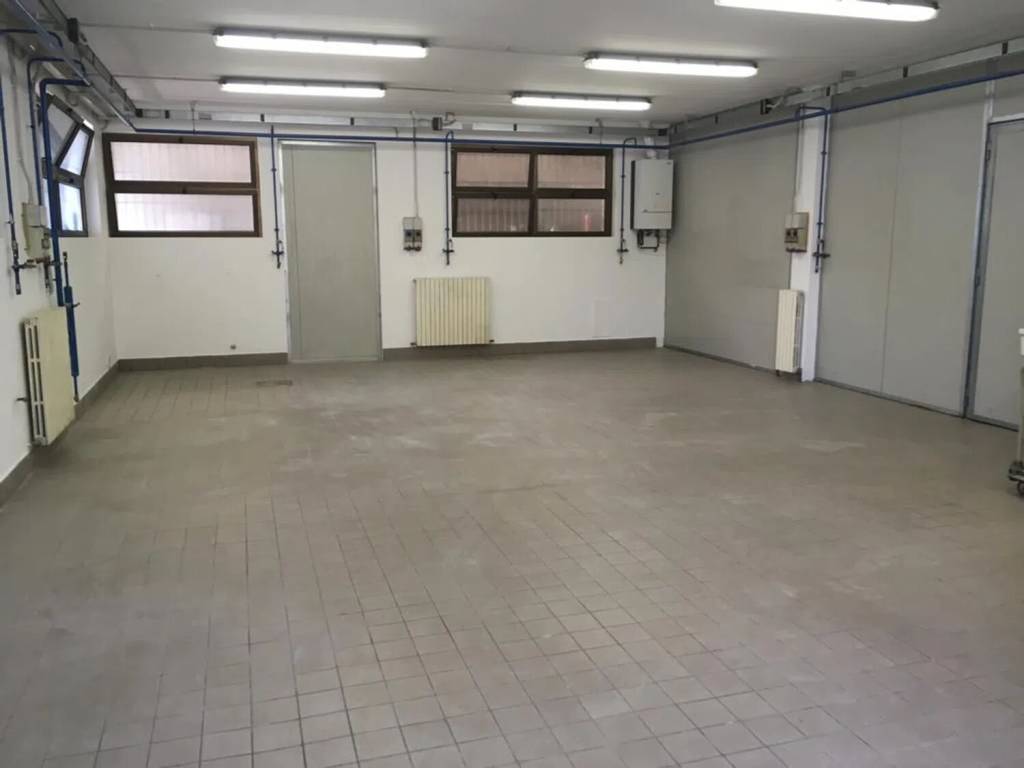 locale commerciale in affitto a Caldogno in zona Cresole